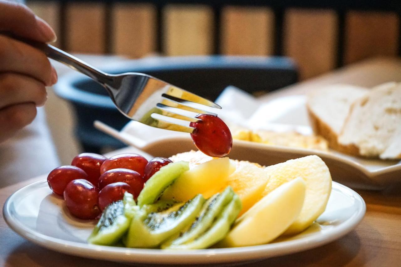 Hotel Boutique Restaurant Kran Kreen بونتا أريناس المظهر الخارجي الصورة