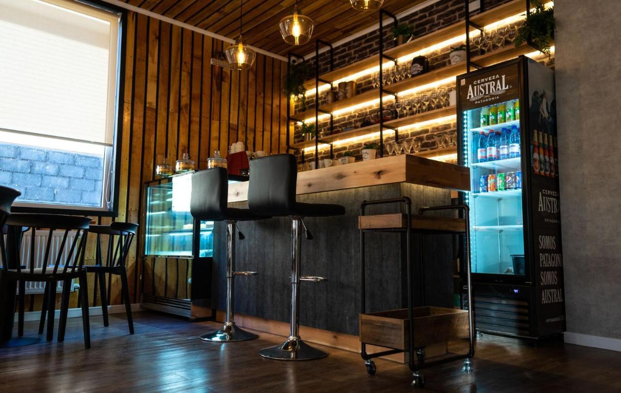 Hotel Boutique Restaurant Kran Kreen بونتا أريناس المظهر الخارجي الصورة